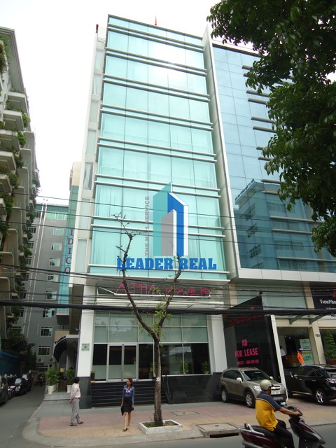 Tổng quan hình ảnh cao ốc Alpha-tower1 tọa lạc trên đường Nguyễn Đình Chiểu, Q3