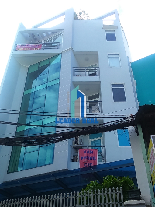 TKX Building quan Phu Nhuan. Mat tien phia truoc toa nha
