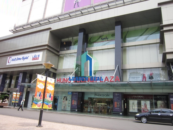Hùng Vương Plaza là tòa nhà thương mại, căn hộ, cao ốc văn phòng