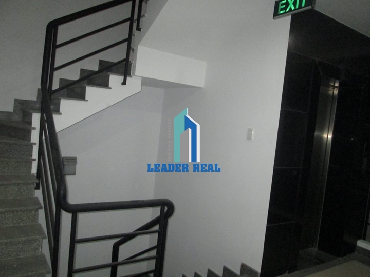 Cầu thang thoát hiểm tại tòa nhà Abtel Tower