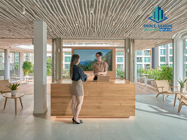 Lễ tân Dreamplex Lê Hiến Mai quận 2