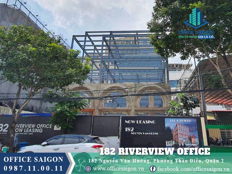 182 Riverview Office