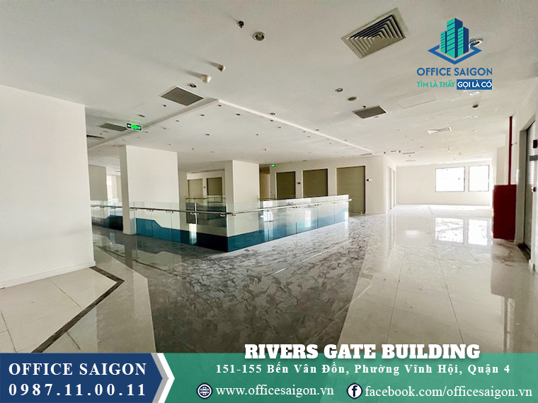 Mặt bằng trống tại văn phòng cho thuê Rivers Gate Building