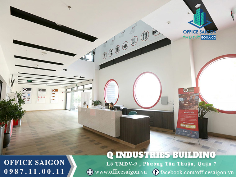 Sảnh lễ tân tòa nhà Q Industries Building Quận 7